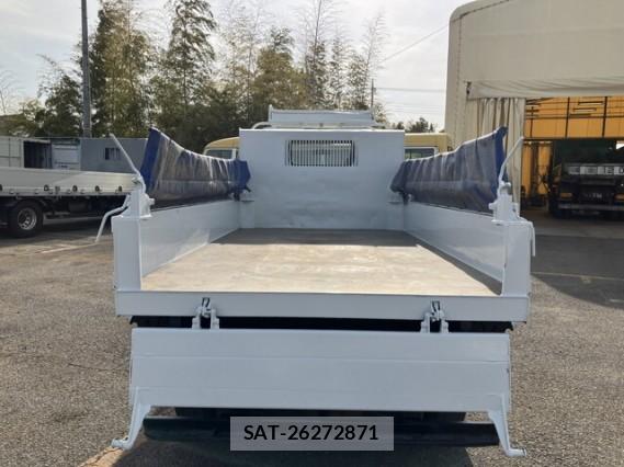 MITSUBISHI FUSO CANTER 2017 7808119-17
