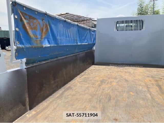 MITSUBISHI FUSO CANTER 2016 7808153-2