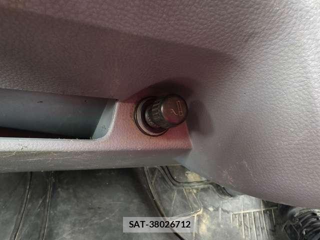 MITSUBISHI FUSO CANTER 2013-11 7808381-14