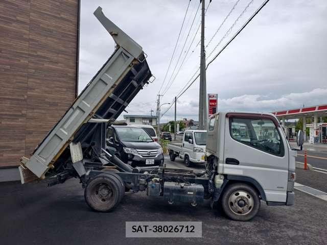 MITSUBISHI FUSO CANTER 2013-11 7808381-17