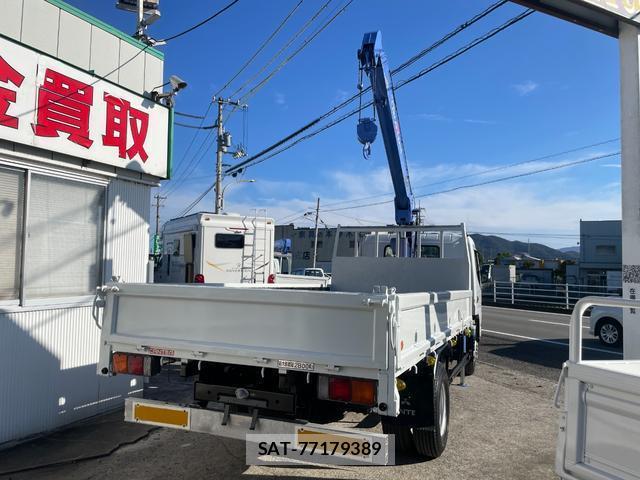 MITSUBISHI FUSO CANTER 2006-02 7809586-2