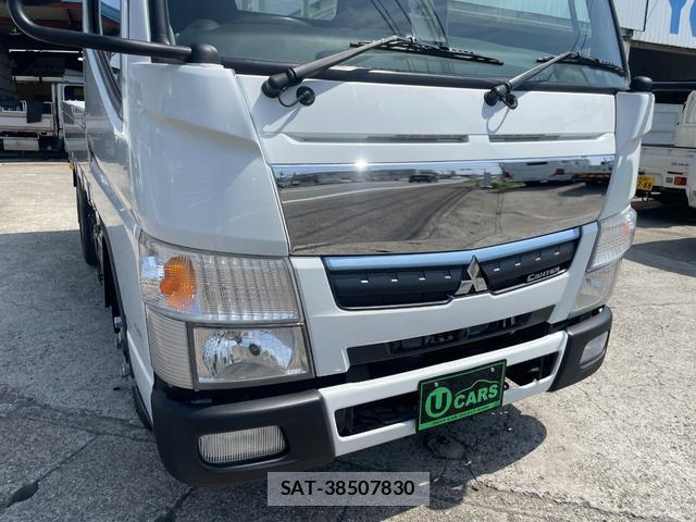MITSUBISHI FUSO CANTER 2019-10 7809589-12