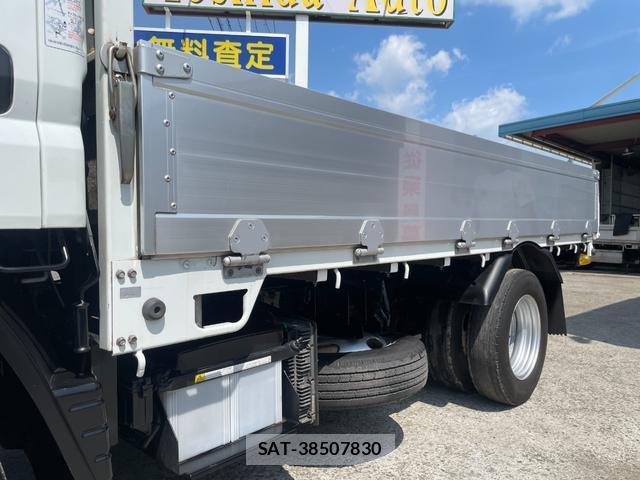MITSUBISHI FUSO CANTER 2019-10 7809589-19