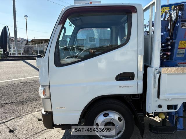 MITSUBISHI FUSO CANTER 2011-09 7809596-19