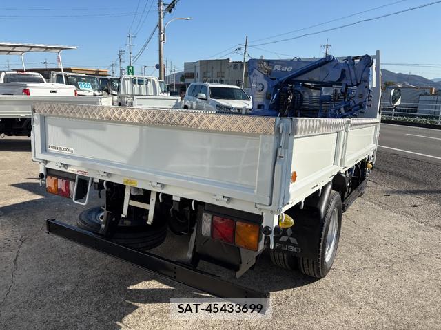 MITSUBISHI FUSO CANTER 2011-09 7809596-2