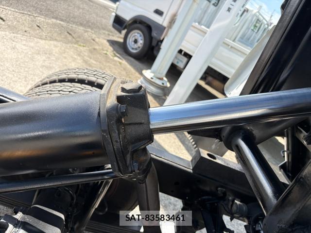 MITSUBISHI FUSO CANTER 2012-03 7809600-8