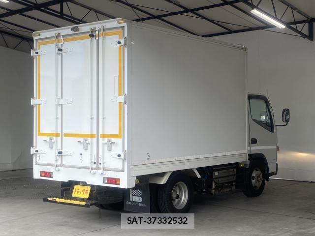 MITSUBISHI FUSO CANTER 2016-07 7809957-1