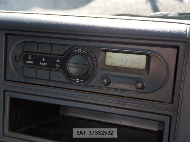MITSUBISHI FUSO CANTER 2016-07 7809957-4