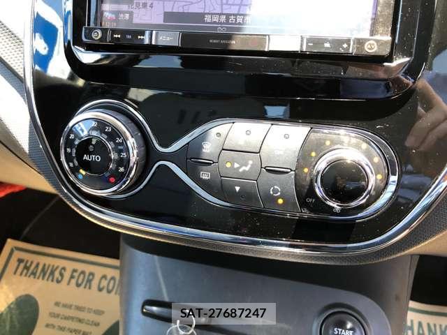 Renault CAPTUR 2015-09 7799688-7