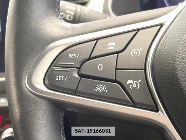 Renault CAPTUR 2023-02 7804952-6