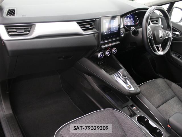 Renault CAPTUR 2021-03 7806782-10