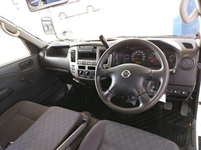 Nissan CARAVAN BUS 2007-11 7805711-12