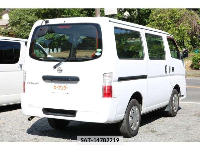 Nissan Caravan 2011-11 7793544-6
