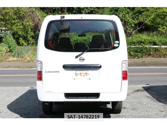 Nissan Caravan 2011-11 7793544-8
