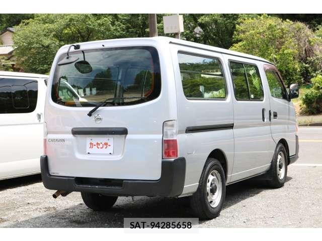Nissan Caravan 2008-12 7793545-6