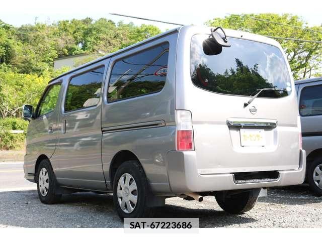 Nissan Caravan 2012-03 7793546-11