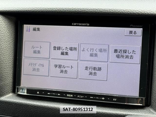 Nissan Caravan 2012-11 7796423-17