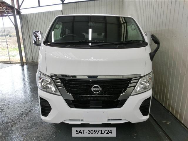 Nissan Caravan 2023-02 7797945-12