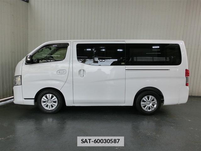 Nissan Caravan 2022-07 7797947-14
