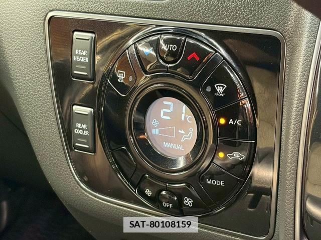 Nissan Caravan 2021-12 7798777-11