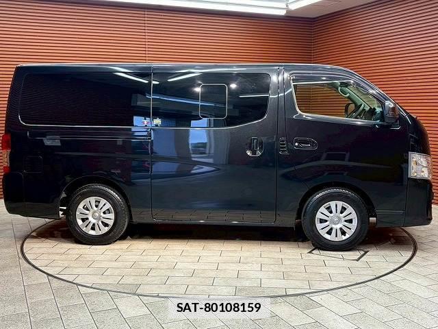 Nissan Caravan 2021-12 7798777-17