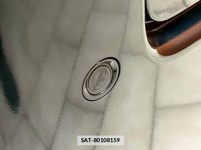 Nissan Caravan 2021-12 7798777-5