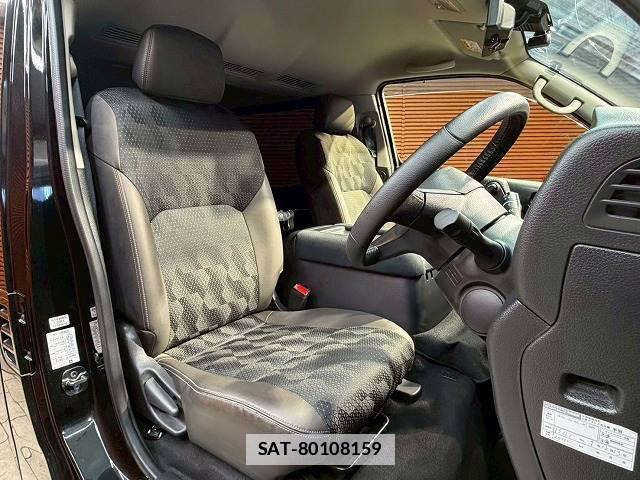 Nissan Caravan 2021-12 7798777-7