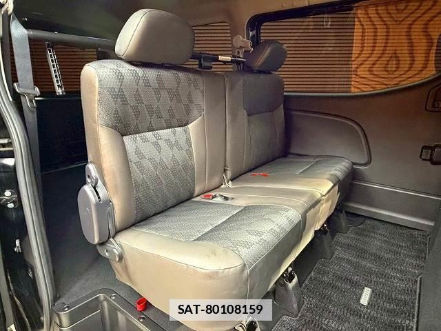 Nissan Caravan 2021-12 7798777-8