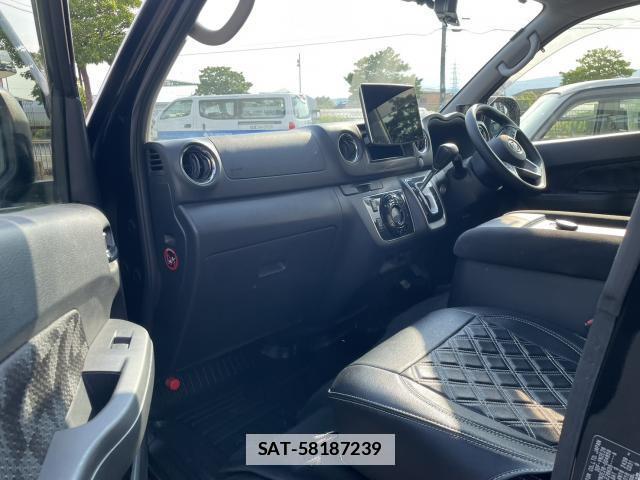 Nissan Caravan 2023-03 7804060-13