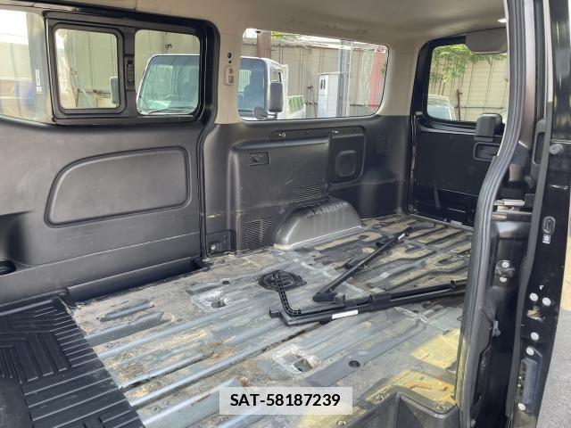 Nissan Caravan 2023-03 7804060-15