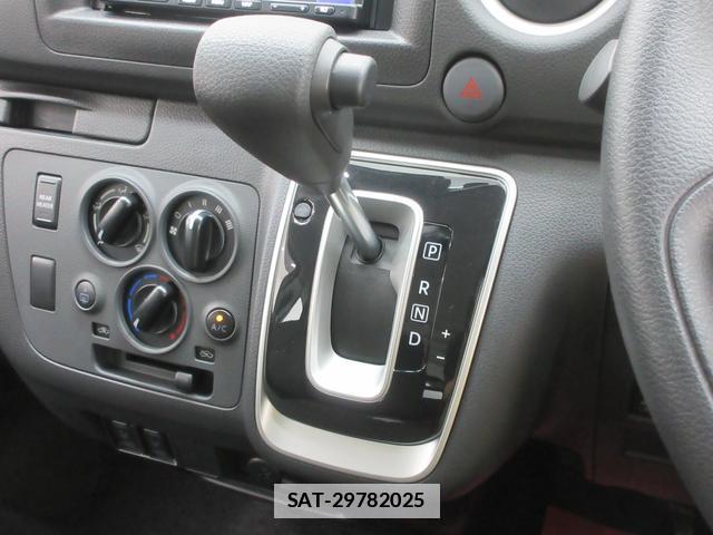 Nissan Caravan 2023-11 7804259-18