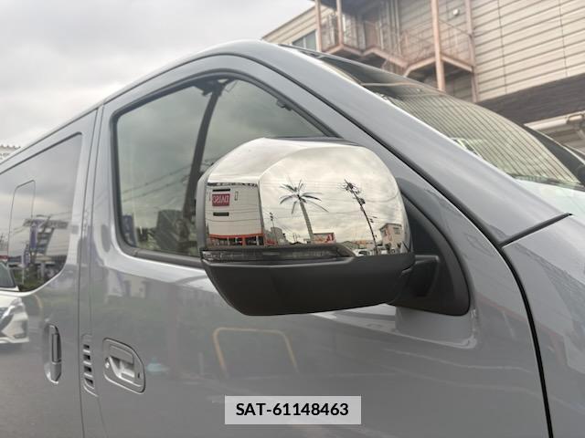 Nissan Caravan 2026-06 7804934-15