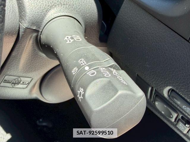 Nissan Caravan 2026-04 7805667-12