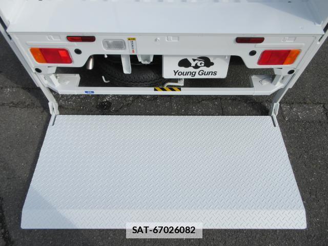 Suzuki CARRY TRUCK 2026-02 7793381-13