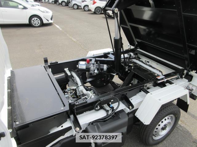 Suzuki CARRY TRUCK 2026-04 7793382-12