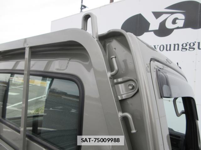 Suzuki CARRY TRUCK 2026-04 7793388-12
