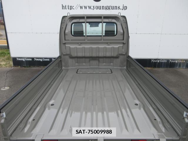 Suzuki CARRY TRUCK 2026-04 7793388-13