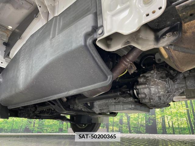 Suzuki CARRY TRUCK 2016-04 7796933-15