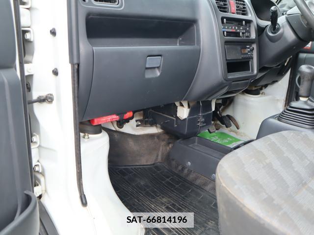 Suzuki CARRY TRUCK 2011-06 7798330-15