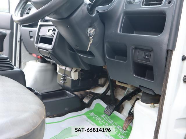 Suzuki CARRY TRUCK 2011-06 7798330-16