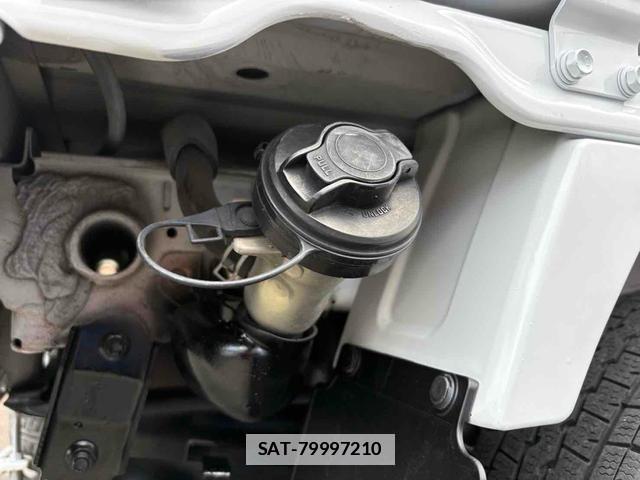 Suzuki CARRY TRUCK 2016 7801602-12