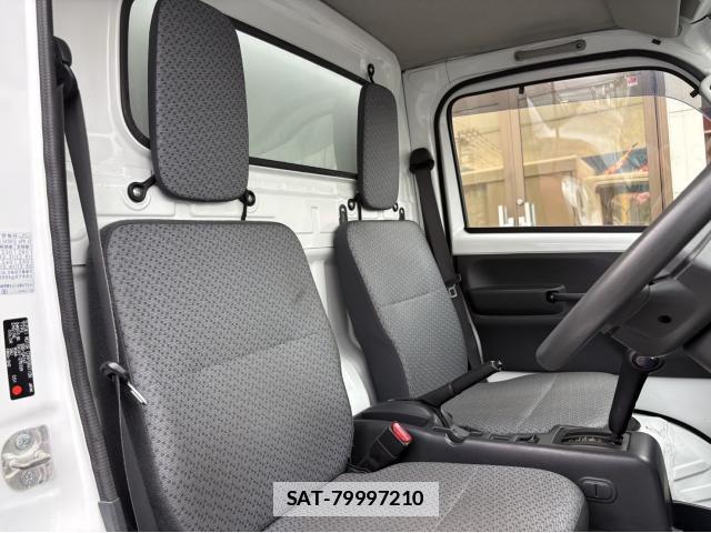 Suzuki CARRY TRUCK 2016 7801602-8