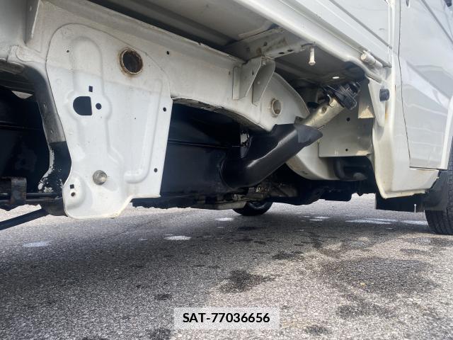 Suzuki CARRY TRUCK 2013-09 7804335-11