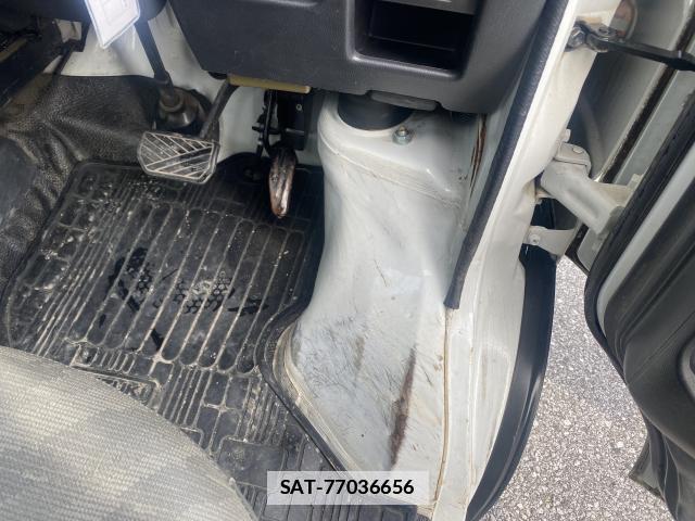 Suzuki CARRY TRUCK 2013-09 7804335-16