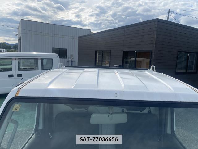 Suzuki CARRY TRUCK 2013-09 7804335-18