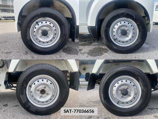 Suzuki CARRY TRUCK 2013-09 7804335-4