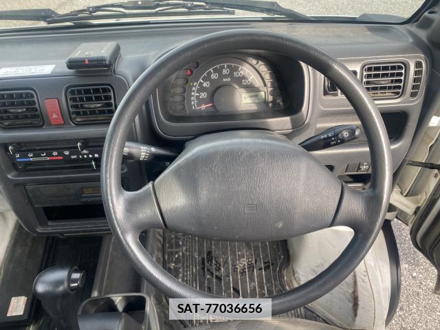 Suzuki CARRY TRUCK 2013-09 7804335-8