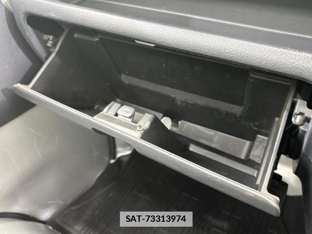 Suzuki CARRY TRUCK 2018-07 7804691-14