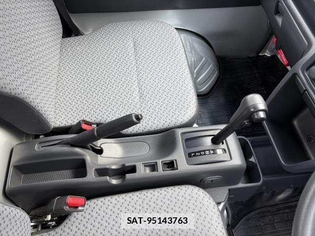 Suzuki CARRY TRUCK 2024-06 7809553-10