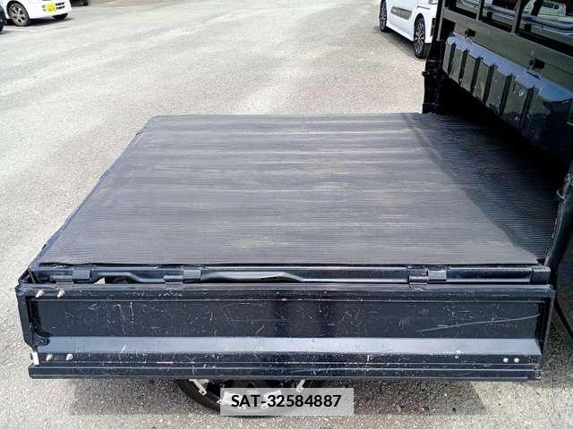 Suzuki CARRY TRUCK 2018-07 7809898-12